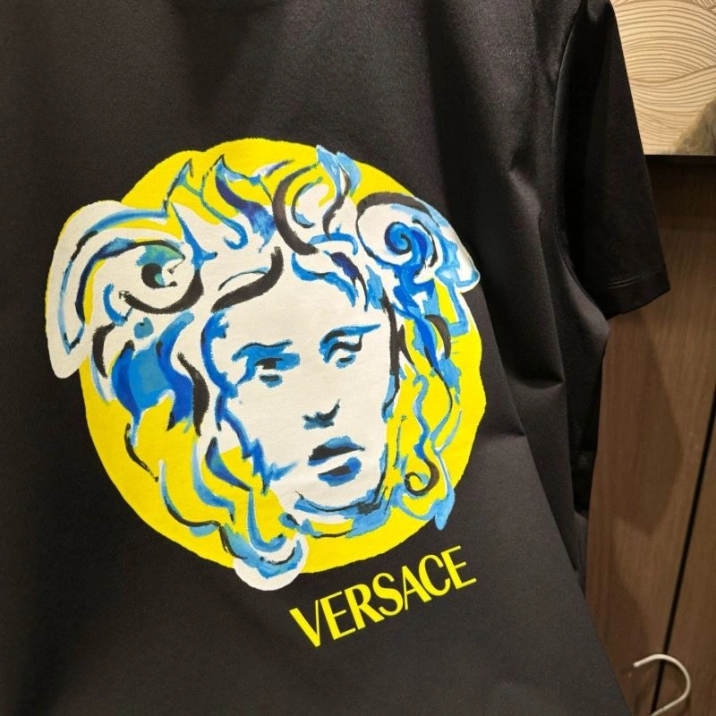 ModernLook Versace T-Shirts 175257