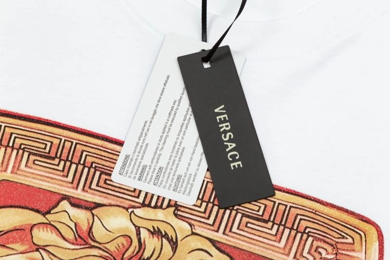 Versace T-Shirts Resilient 175199