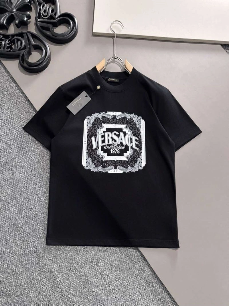 ComfortFit Versace T-Shirts 175186