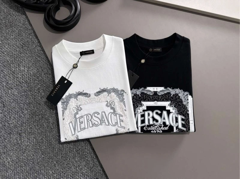 ComfortFit Versace T-Shirts 175186