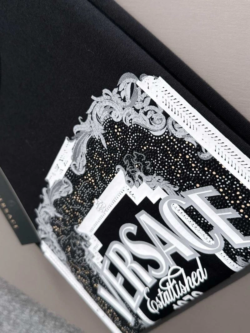 ComfortFit Versace T-Shirts 175186