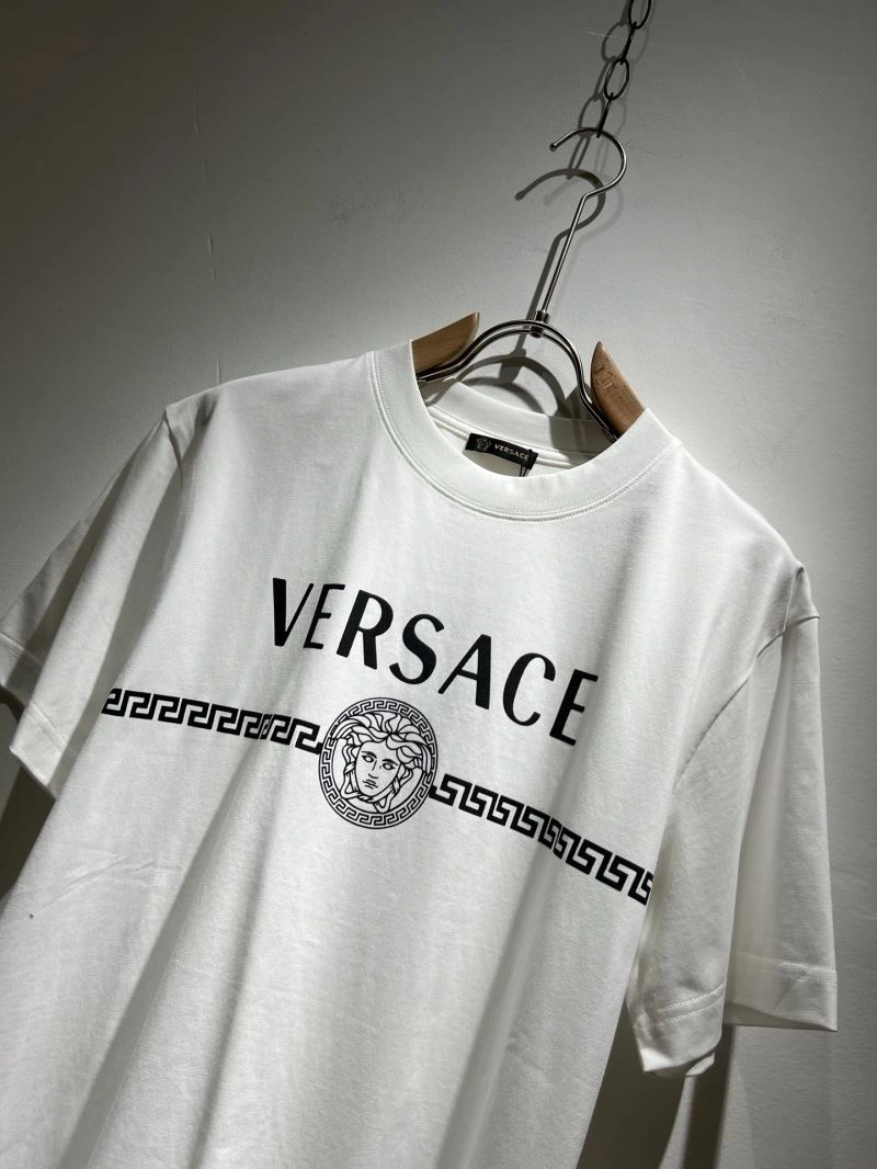 Lightweight Versace T-Shirts 175183