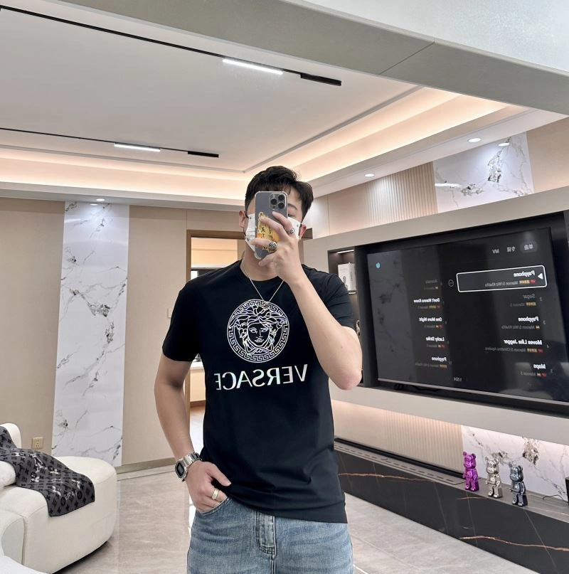 Versace T-Shirts Breathable 175223
