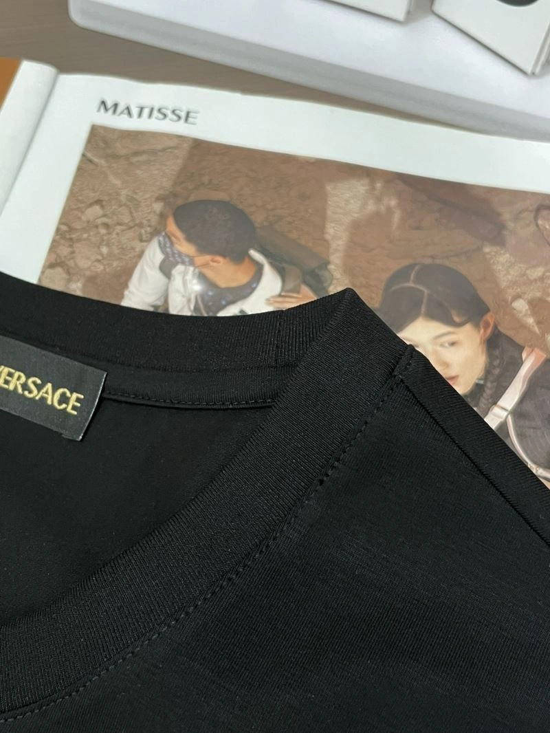 Versace T-Shirts Breathable 175223