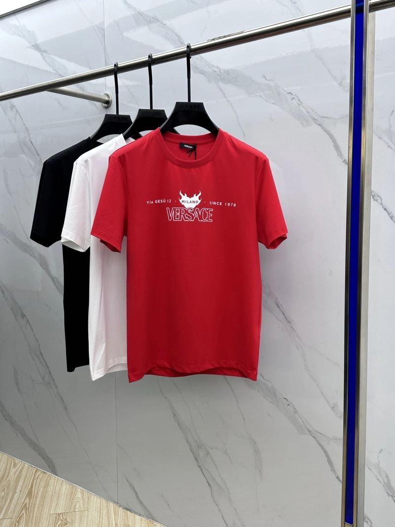 Versace T-Shirts Resilient 175181