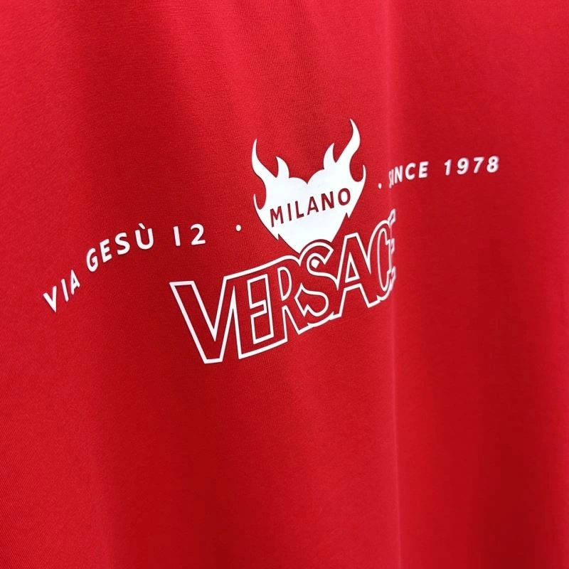 Versace T-Shirts Resilient 175181