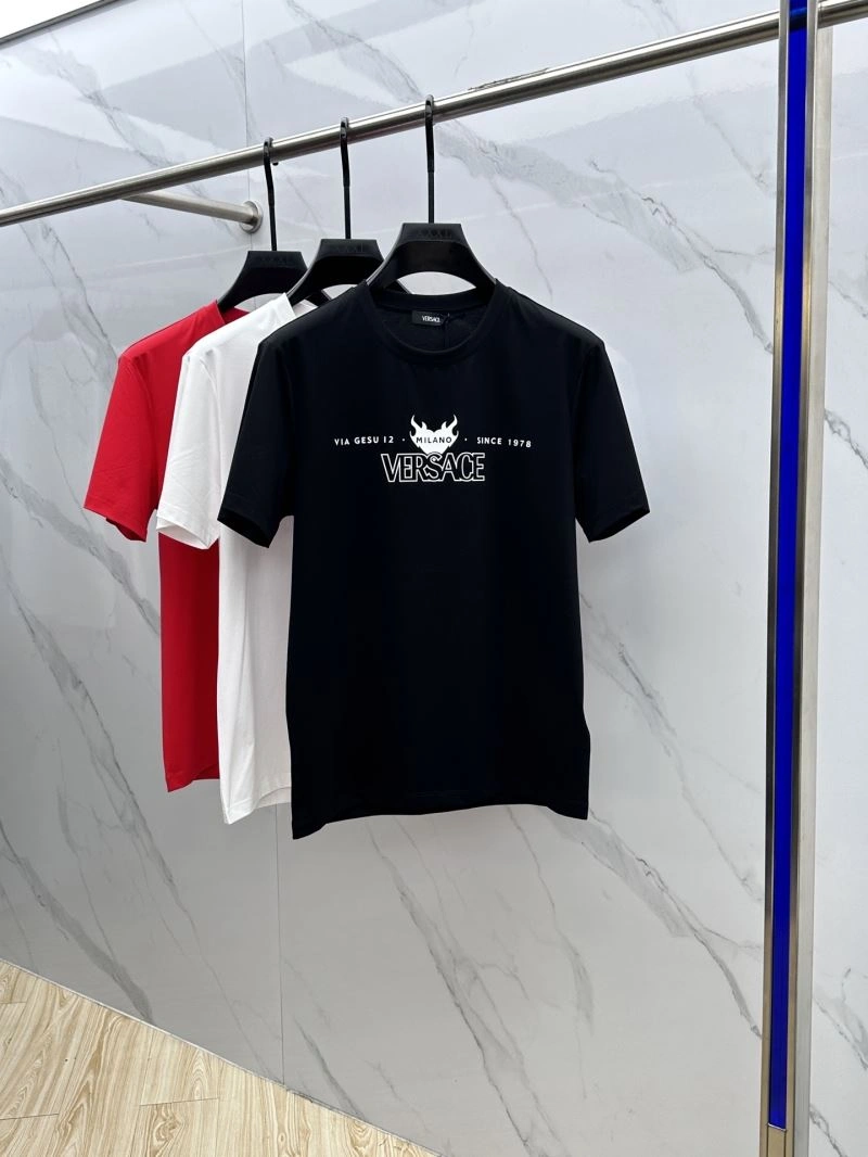 Snug Versace T-Shirts 175179