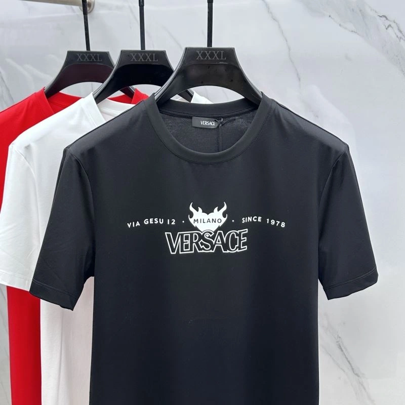 Snug Versace T-Shirts 175179