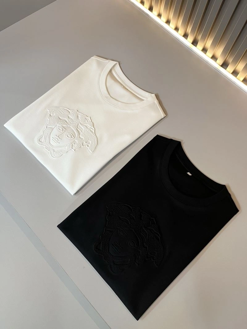 Elegant Versace T-Shirts 175175