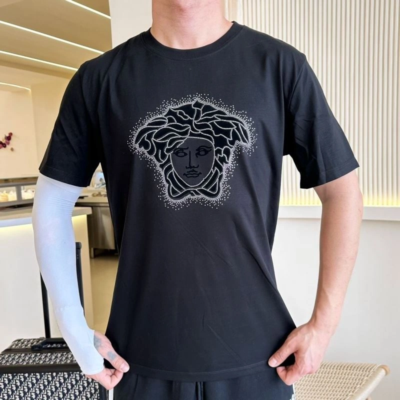 EyeCatching Versace T-Shirts 175169