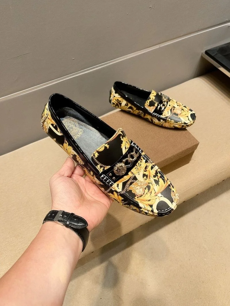 Versace Tods Shoes Bold 37210