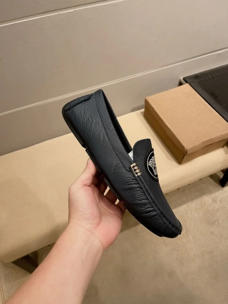Versace Tods Shoes FashionForward 37154