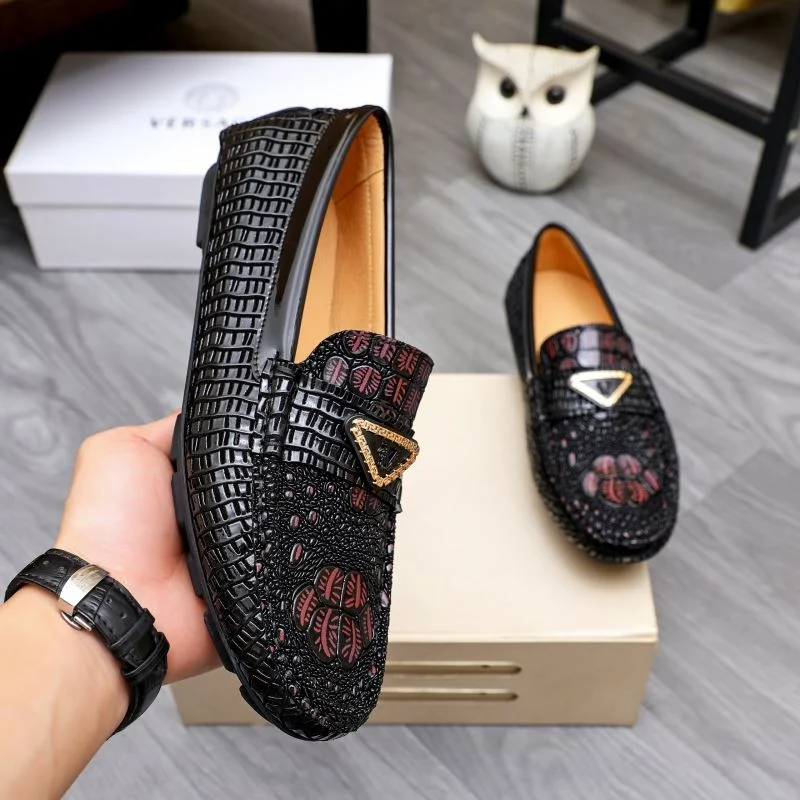 EyeCatching Versace Tods Shoes 37143