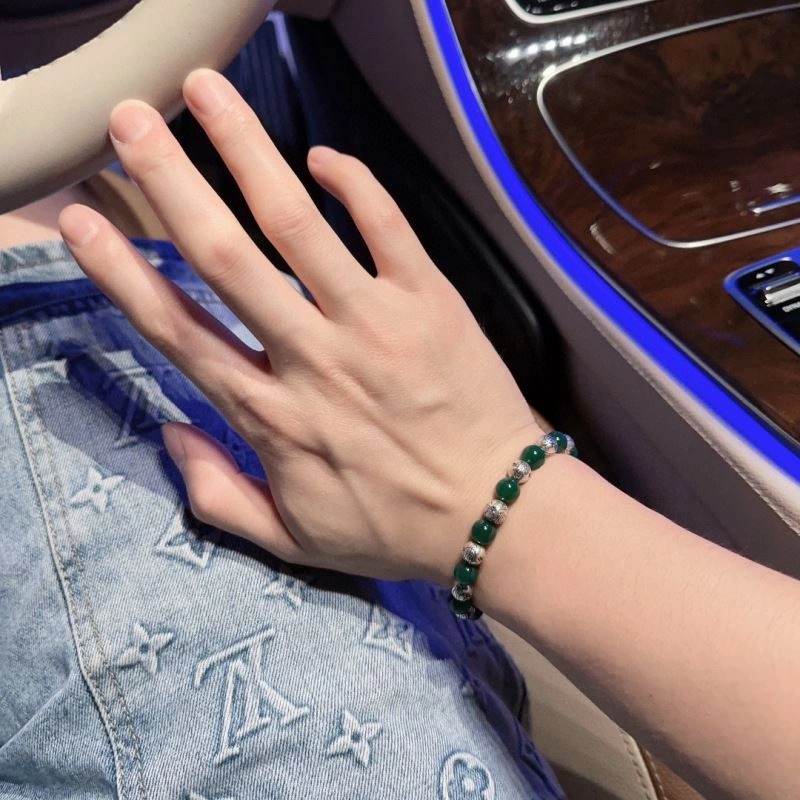Comfortable Vivienne Westwood Bracelets 214405