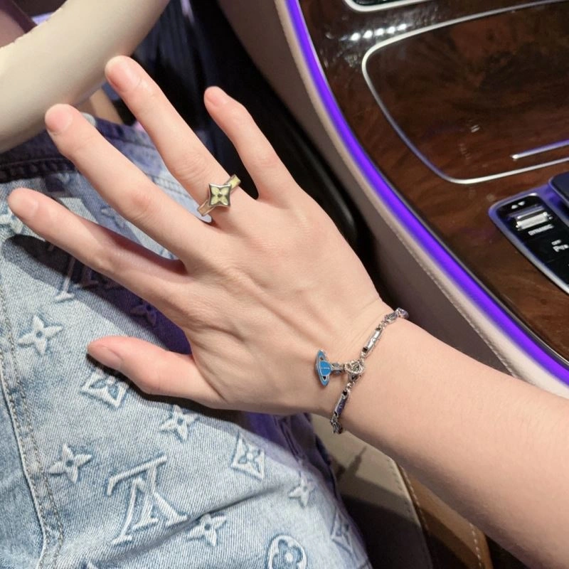 Classic Vivienne Westwood Bracelets 212775