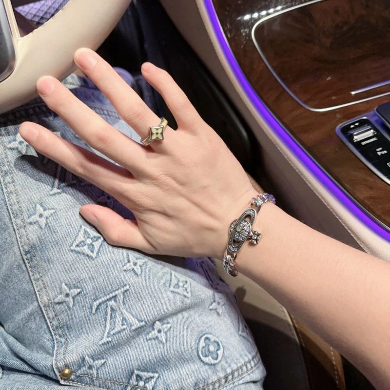 Vivienne Westwood Bracelets GoAnywhere 212771