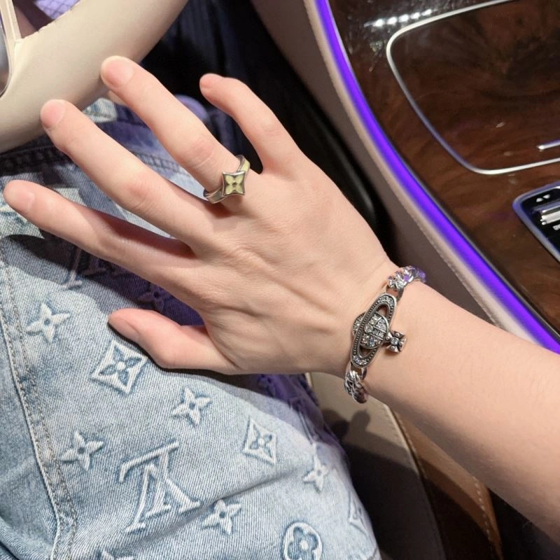 Vivienne Westwood Bracelets GoAnywhere 212771
