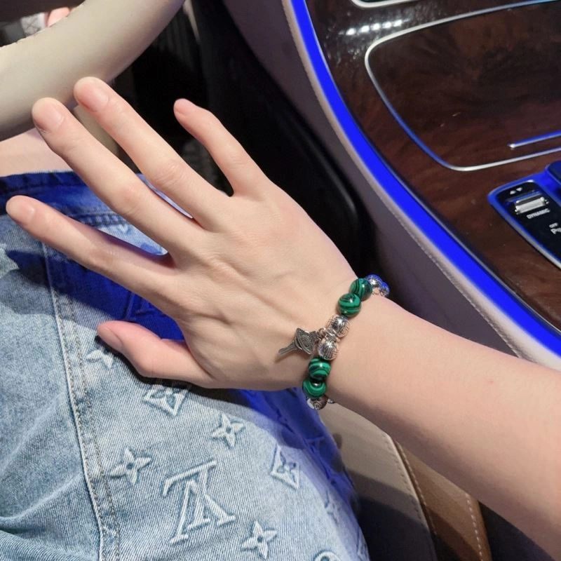 Breathable Vivienne Westwood Bracelets 211564