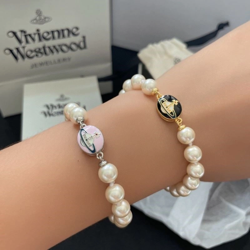Effortless Vivienne Westwood Bracelets 210297