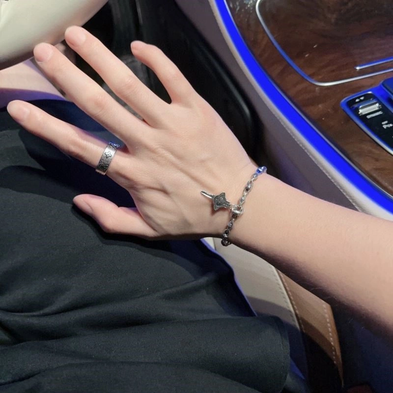 Minimalist Vivienne Westwood Bracelets 209582