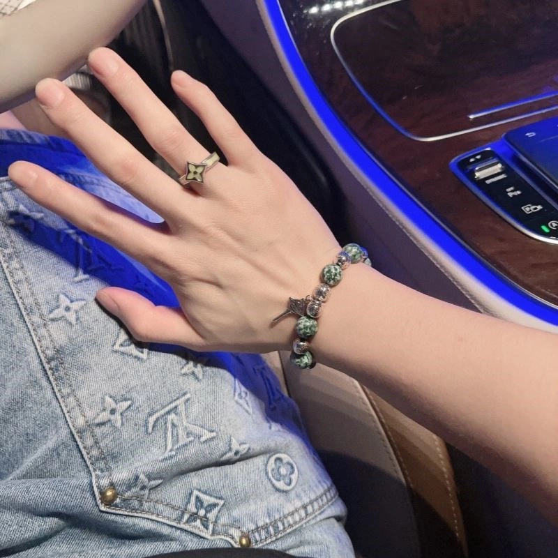 Lightweight Vivienne Westwood Bracelets 209584