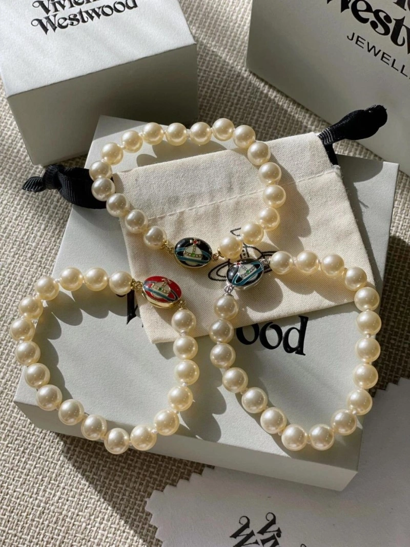 Compact Vivienne Westwood Bracelets 207648