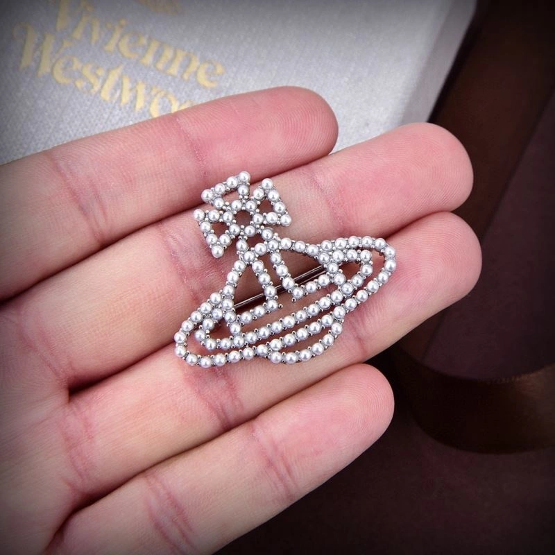 Sophisticated Vivienne Westwood Brooches 213587