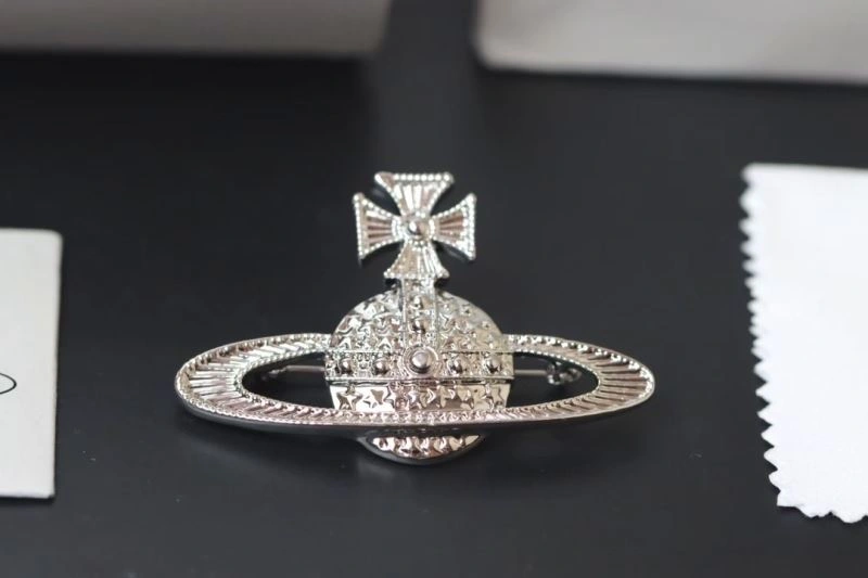 Classic Vivienne Westwood Brooches 214424