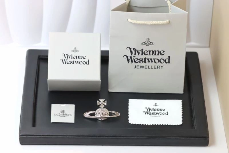 Classic Vivienne Westwood Brooches 214424