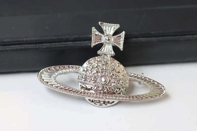 Classic Vivienne Westwood Brooches 214424