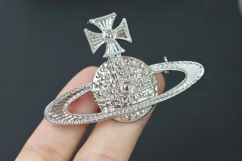 Classic Vivienne Westwood Brooches 214424