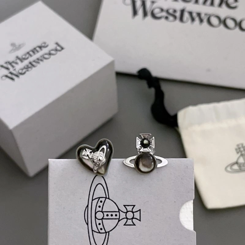Effortless Vivienne Westwood Earrings 212752