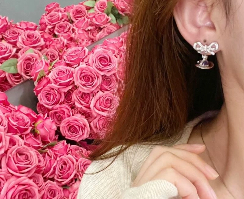 Resilient Vivienne Westwood Earrings 211576