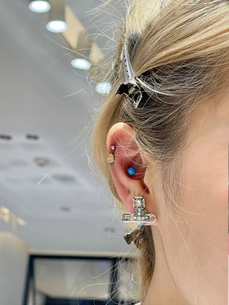 FreshLook Vivienne Westwood Earrings 210259