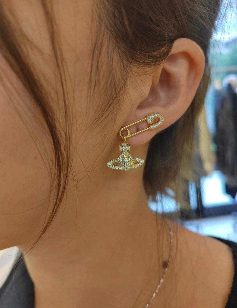 Vivienne Westwood Earrings ModernLook 209567