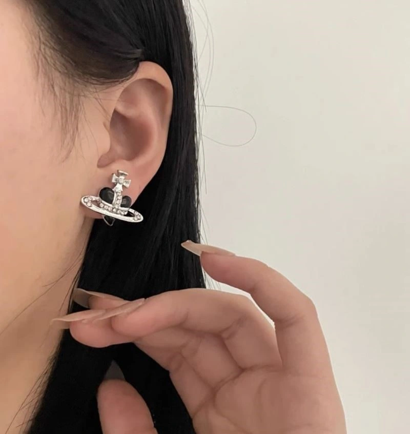 Comfortable Vivienne Westwood Earrings 208349