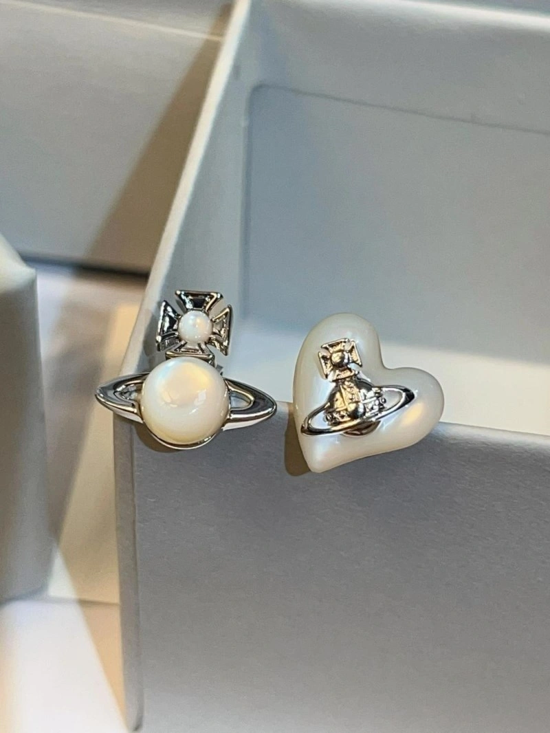 Vivienne Westwood Earrings Refined 207626
