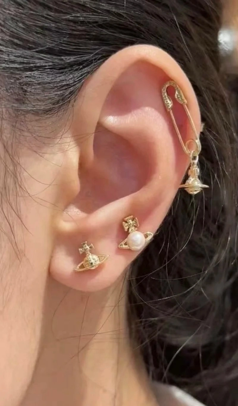 Practical Vivienne Westwood Earrings 207618