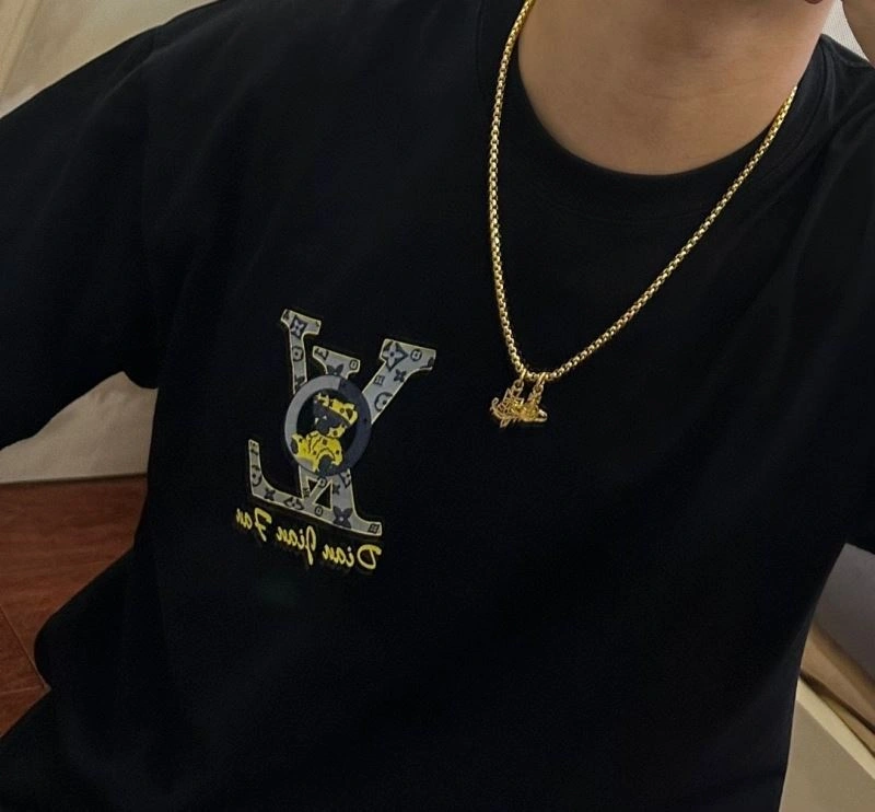 Minimalist Vivienne Westwood Necklaces 213594