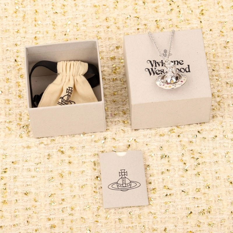 Vivienne Westwood Necklaces FreshLook 213643