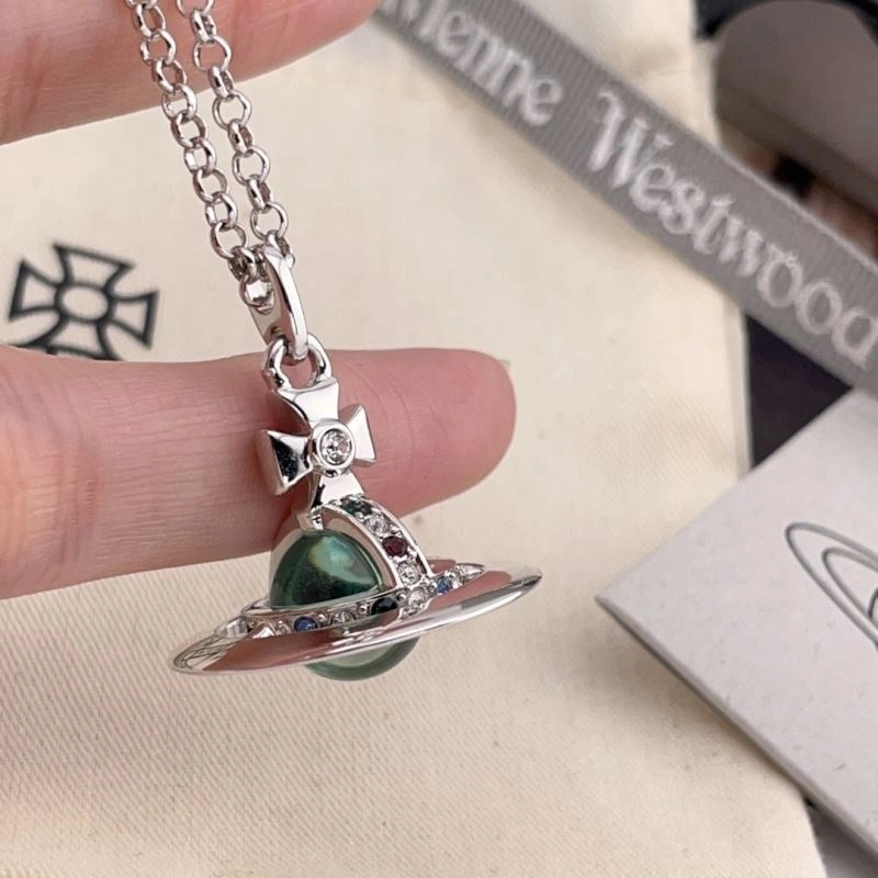 FreshLook Vivienne Westwood Necklaces 213562
