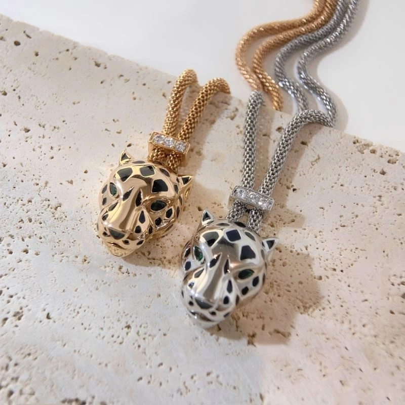Seasonal Vivienne Westwood Necklaces 213156