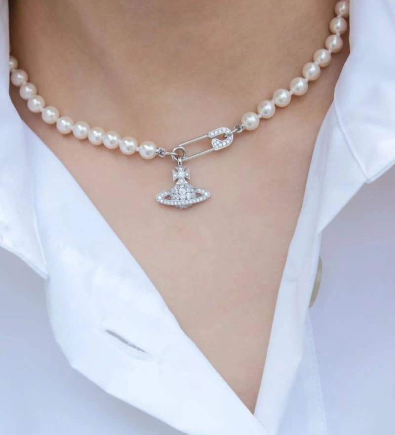 Breathable Vivienne Westwood Necklaces 207458