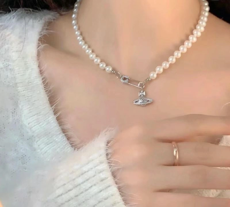 Breathable Vivienne Westwood Necklaces 207458