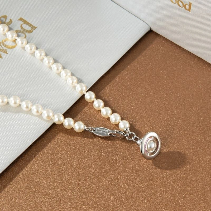 Vivienne Westwood Necklaces Unisex 213160