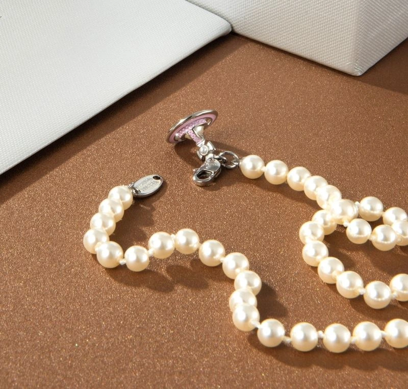 Vivienne Westwood Necklaces Unisex 213160