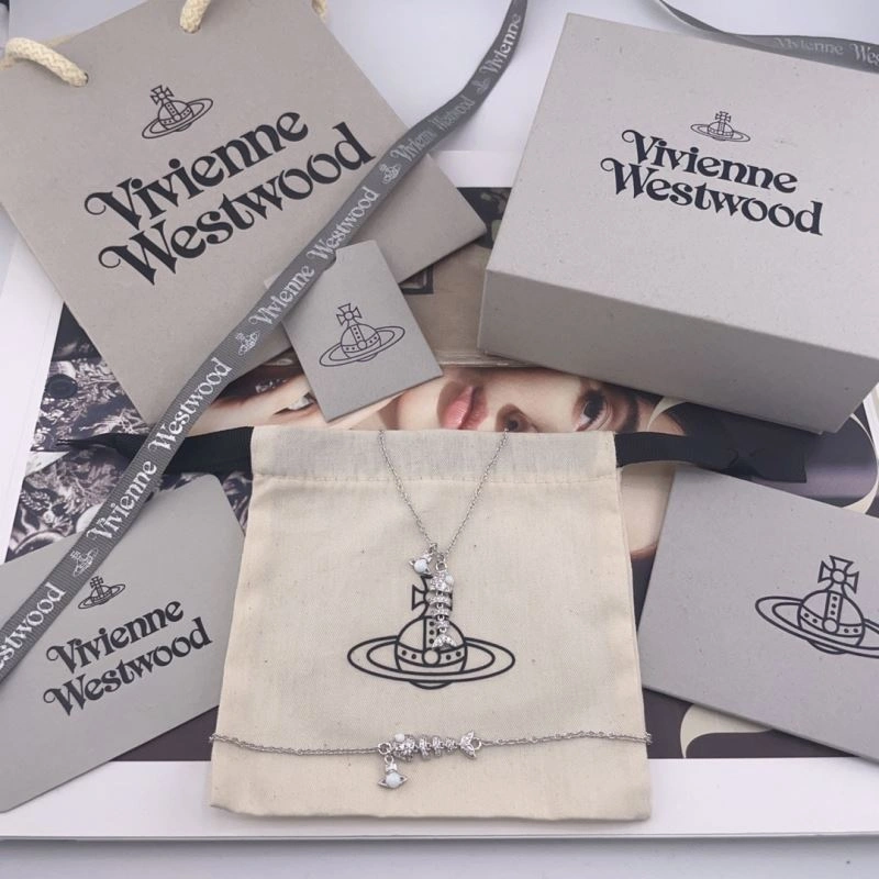Vivienne Westwood Necklaces Tailored 213158