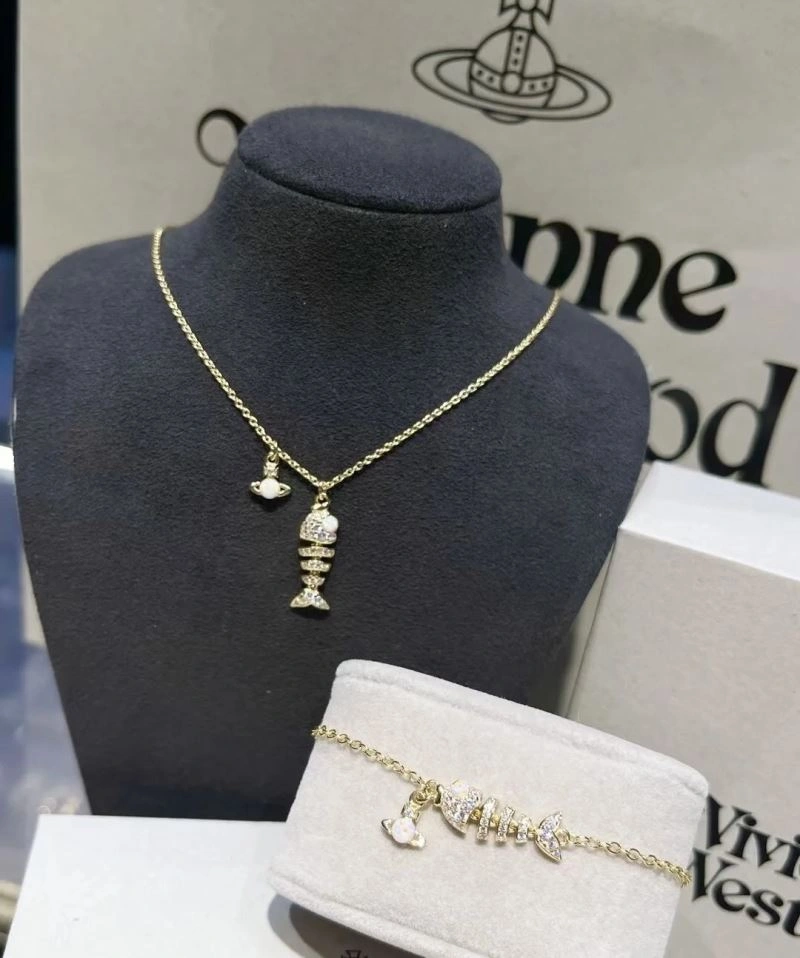 Vivienne Westwood Necklaces Tailored 213158