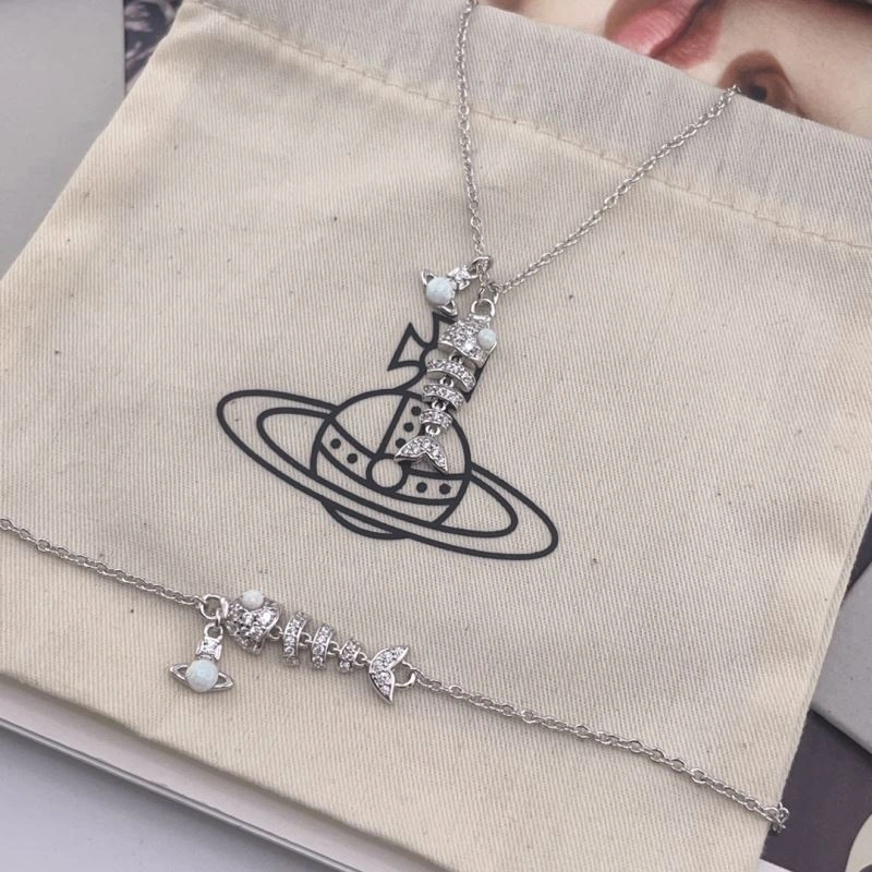 Vivienne Westwood Necklaces Tailored 213158