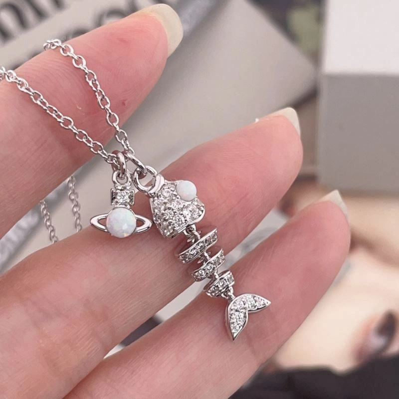 Vivienne Westwood Necklaces Tailored 213158